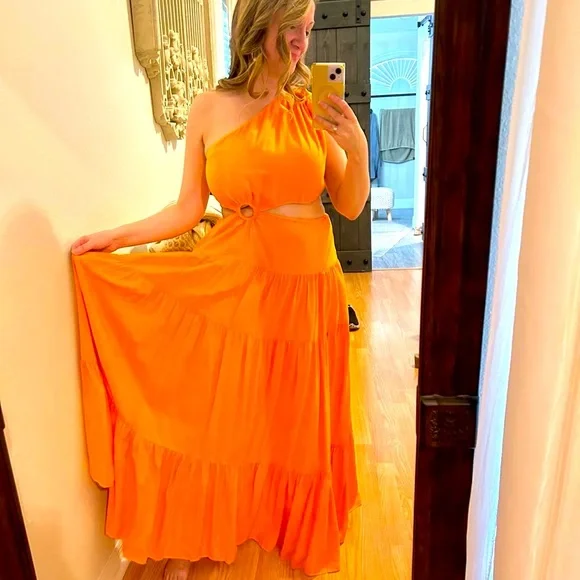 Farm Rio One-Shoulder Asymmetric Cutout Maxi Dress orange medium. NWT - Picture 3 of 4